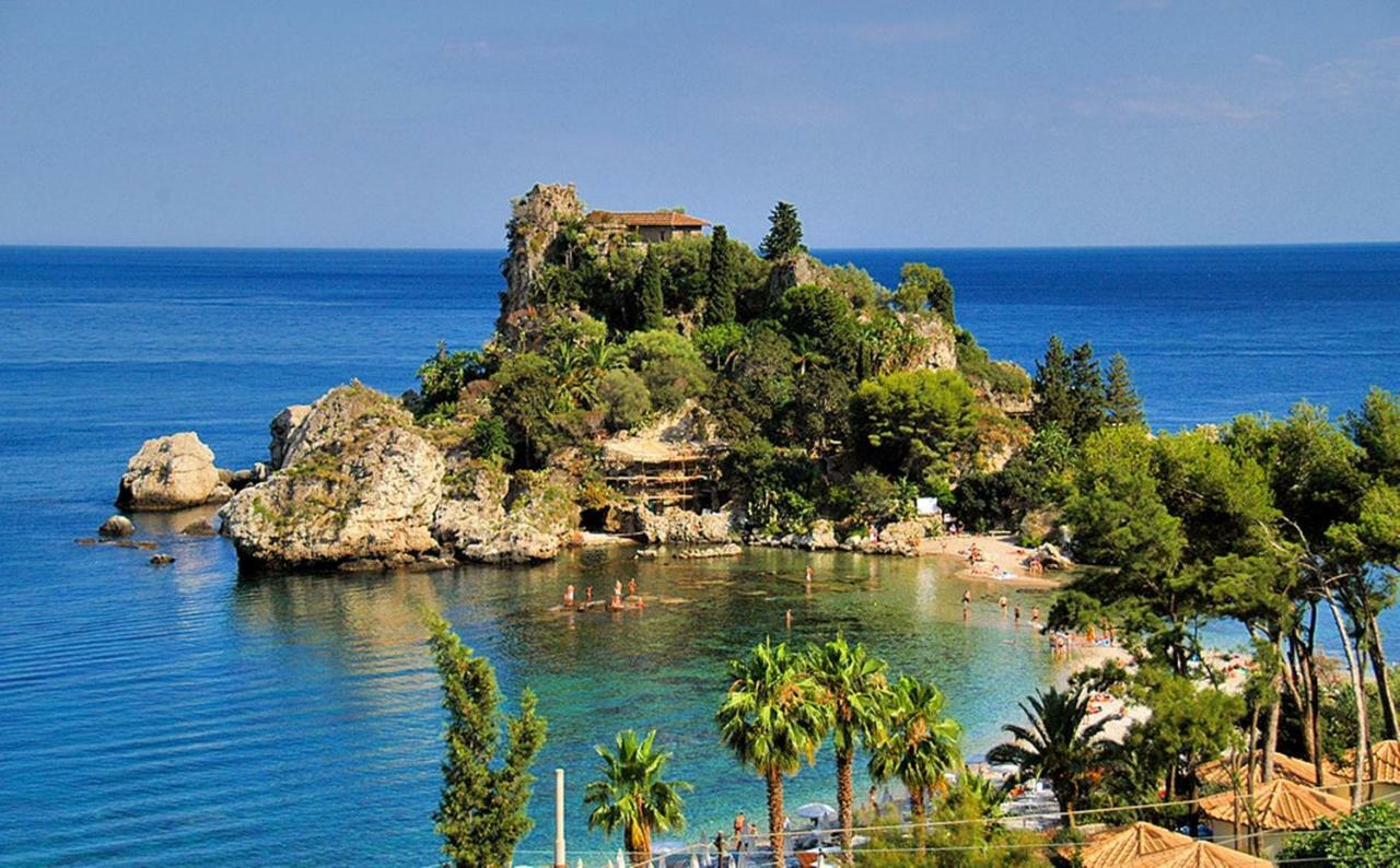 Largo Cannizzaro Apartments Mazzeo Luaran gambar
