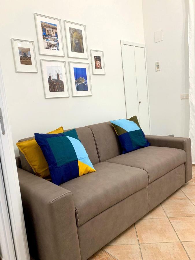 Largo Cannizzaro Apartments Mazzeo Luaran gambar